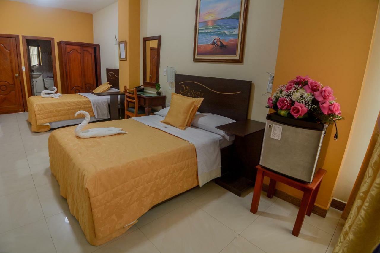 Victoria Suites Hotel サント・ドミンゴ・デ・ロス・コロラドス エクステリア 写真